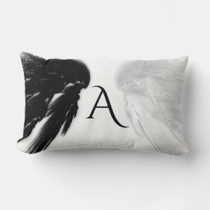 Almofada Lombar O ANJO VOA o preto + Monograma branco