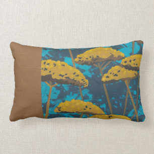 Almofada Lombar Ouro Yseta Garden com fundo azul