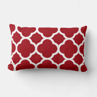 Almofada Lombar Padrão de Quatrefoil Vermelho de Cranberry