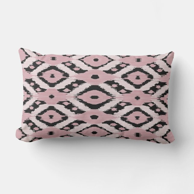 Almofada Lombar Padrão Moderno de Ikat Preto, Rosa, Blush Boêmiano (Frente)