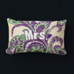 Almofada Lombar Peacock Paisley Purple e Green Choose Colors<br><div class="desc">Coleção de Casamentos de Casamentos de Paisley Paisley,  Púrpura e Verde Paisley,  Paisley Rustic Luxe</div>