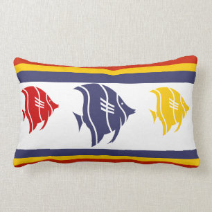 Almofada Lombar Peixe marinho azul, amarelo e vermelho sobre o bra