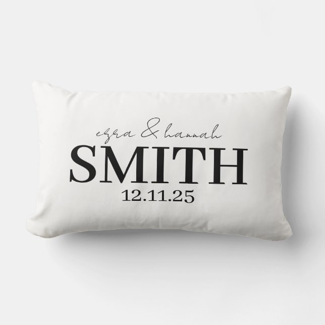 Almofada Lombar Personalized Wedding Pillow, Last Name & Date (Frente)