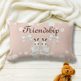 Almofada Lombar Rosa Pastel Fita Branca Gêmeos Coelhinhos Kids