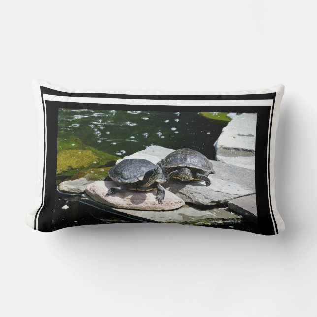 Almofada Lombar Tartarugas Gêmeas - (Frente)