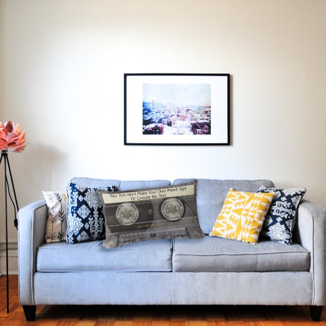 Almofada Lombar Texto Personalizado/ Retro Love Music Casstape (This retro cassette mixtape will look wonderful in any home.)