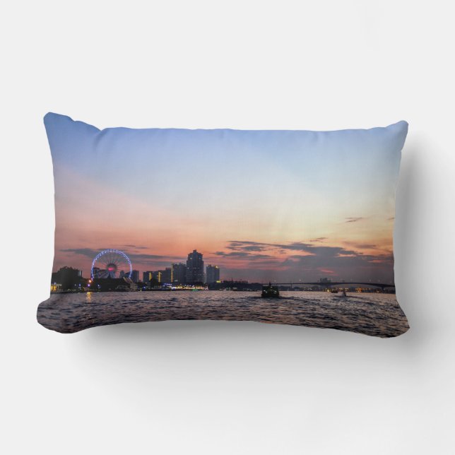 Almofada Lombar Travesseiro de Elite Luxe - Incêndio no Último Con (Frente)