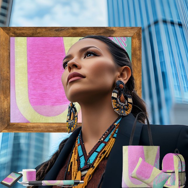 ALMOFADA LOMBAR "U"  (
 Get the full “U” collection at: https://bit.ly/SmartArtIIZazzle. )