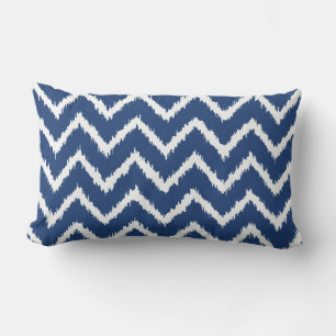 Almofada Lombar Vigas de Ikat - azuis marinhos e branco