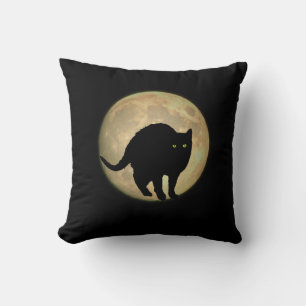 Almofada Lua cheia que arqueia o gato preto