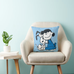 Almofada Lucy Hugging Snoopy