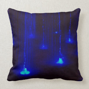Almofada Luzes azuis brilhantes na água