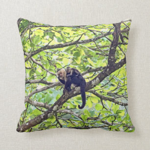 Almofada Macaco e bebê da mãe na selva