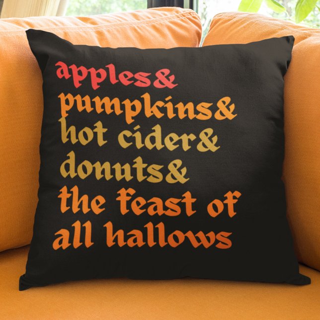 Almofada Maçãs Coloridas Pumpkins Cider Halloween (Vintage typography and a list of October pleasures decorate this traditional Halloween pillow.)