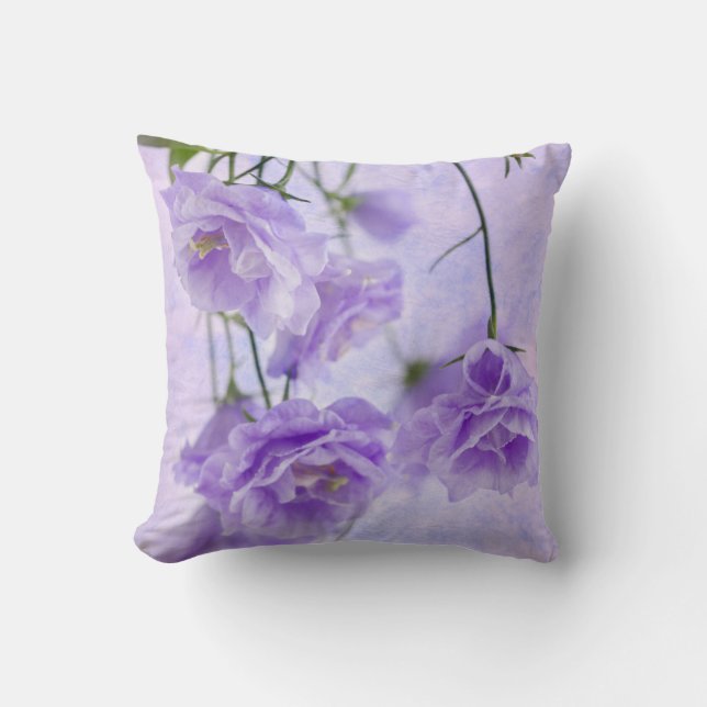 Almofada Macro Flores de Campanela Roxas (Frente)