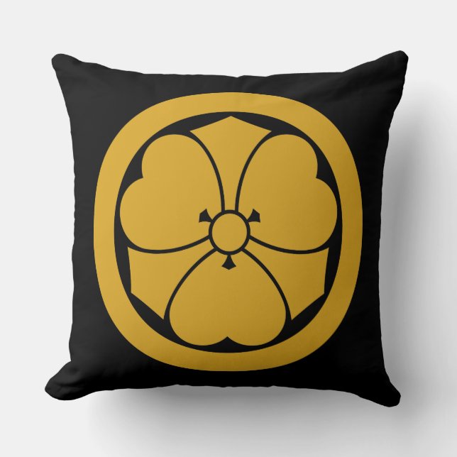 Almofada Madeira com espadas em círculo 1 (Frente)