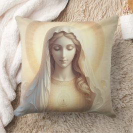 Almofada Mãe Mary Em Tons Brancos Suaves