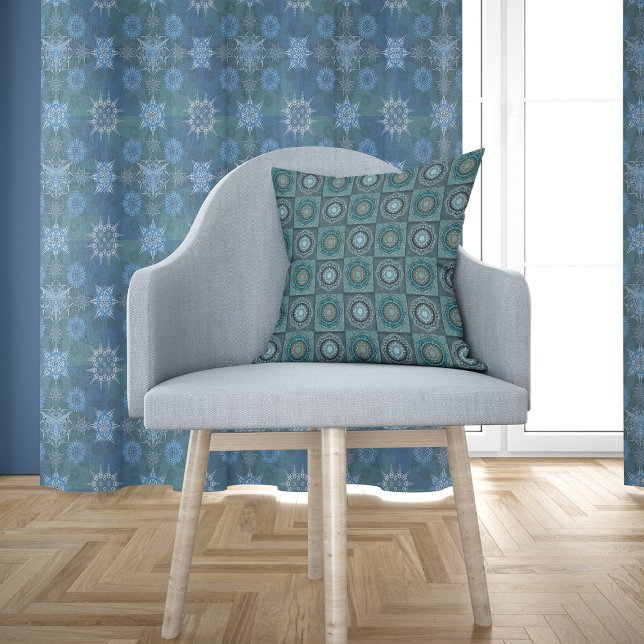 Almofada Mandala dos olhos psicodélicos guiados persa (Criador carregado)