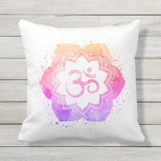 Almofada Mandala exterior da flor de Lotus do símbolo de OM