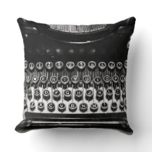 Máquina de escrever preto e branco