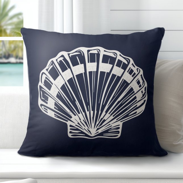 Almofada Marinho de casca náutica azul branco (Discover Gorgeous Coastal Throw Pillows by Totally Coast.)