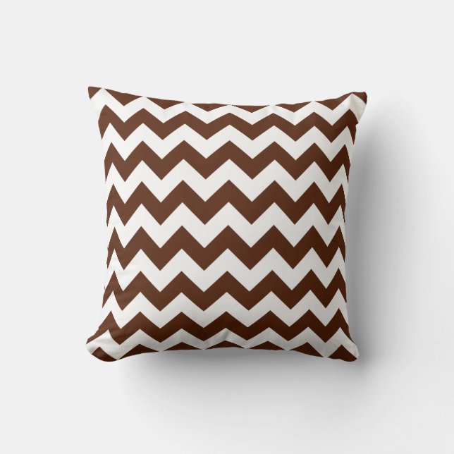 Almofada Marrom e Branco Chevron (Frente)