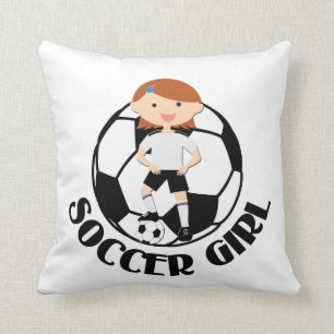 Almofada Menina 3 do futebol e bola v2 preto e branco