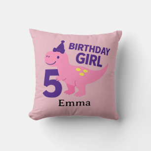 Almofada Menina Aniversariante Dinossauro Rosa - Celebração