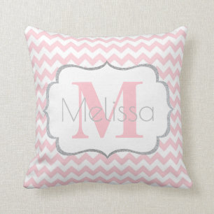 Almofada Menina cinzenta cor-de-rosa Monogrammed