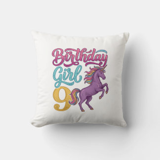 Almofada Menina de Aniversário Unicórnio Design de Gravura
