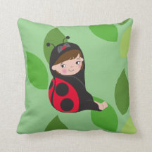 Menina de Tartaruga em Figurino de Ladybug Vermelh