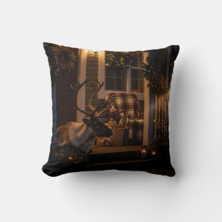 Almofada Merry Christmas Throw Pillow – Reindeer
