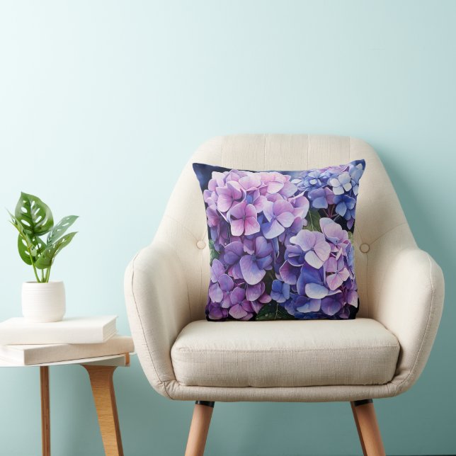 Almofada Midnight Garden Violet Hydrangea Watercolor (Cadeira)