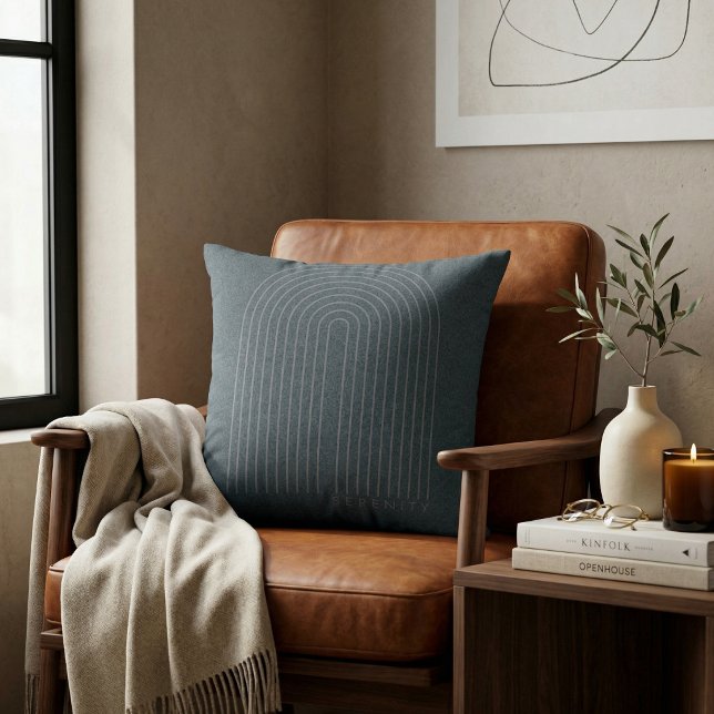 Almofada Minimalist Charcoal Blue Arch Line Art Quiet Luxur (Minimalist Charcoal Blue Arch Line Art Quiet Luxur Throw Pillow)