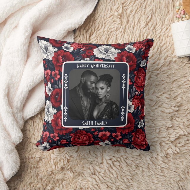 Almofada Minimalist Golden Anniversary  Throw Pillow (Cobertor)