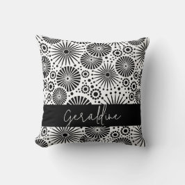 Almofada Modern black white geometric starburst Name 