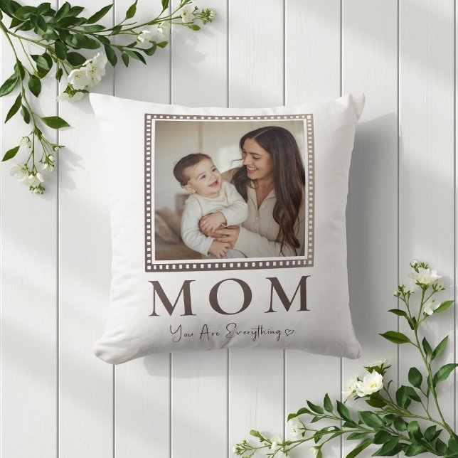 Almofada Modern Personalized Mom Photo Throw Pillow (Criador carregado)