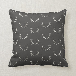Almofada Modern white and black antler patterned 