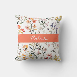 Almofada Monograma de Nome com Flores Silvestres em Aquarel
