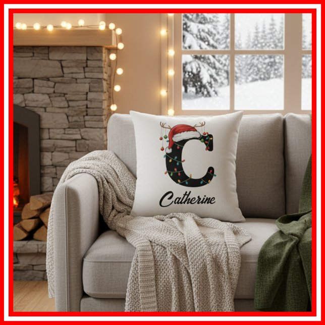 Almofada Monograma Família Natal Antlers Santa Hat (Criador carregado)