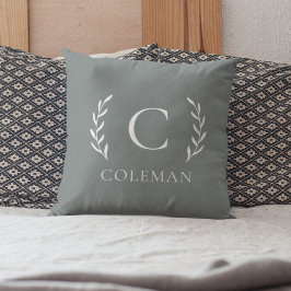 Almofada Monograma Inicial em Verde Salvia Rústico para Uso