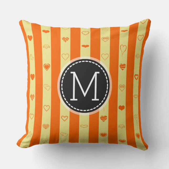 Almofada Monograma Laranja Stripes Coração Moderno (Frente)