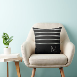 Almofada Monograma Modern Silver Strips em Preto