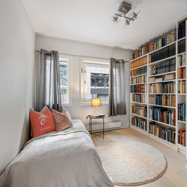 Almofada Monograma Moderno - Travesseiro decorativo laranja (Criador carregado)