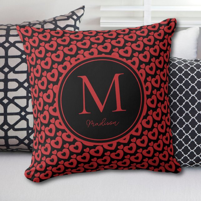 Almofada Monograma Personalizado de Corações Vermelhos e Pr (Criador carregado)