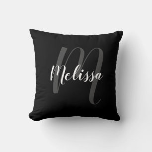 Almofada Monograma personalizado e nome preto e branco