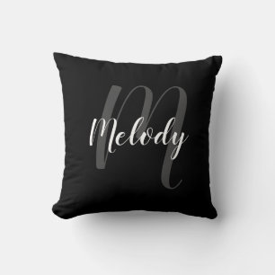 Almofada Monograma personalizado e nome preto e branco