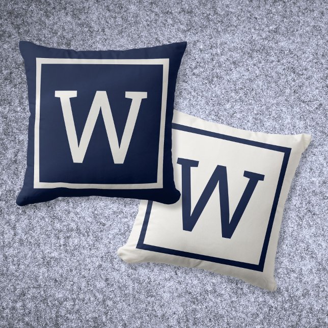 Almofada Monograma Simples Moderno Azul-Navy (Modern Simple Monogram Navy Blue Throw Pillow)