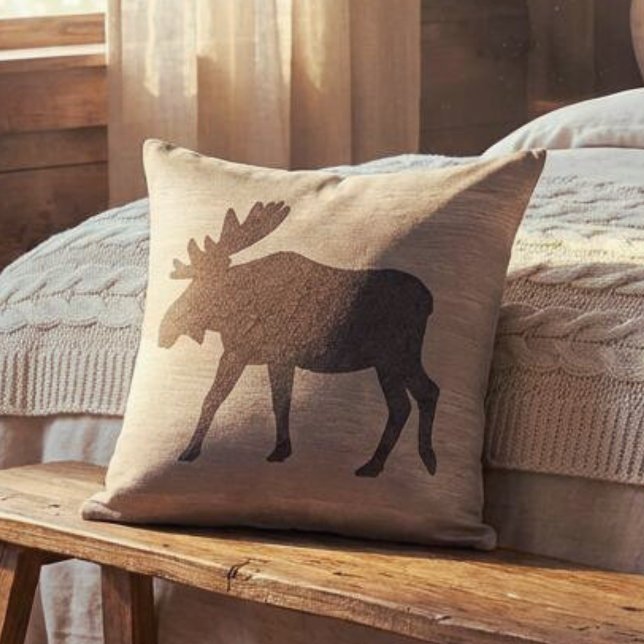 Almofada Moose Silhouette Reversible Throw Pillow (reversible moose silhouette throw pillow for mountain cabin
)
