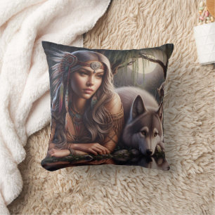 Almofada Mulher Nativa Americana Sentada por Wolf à Noite